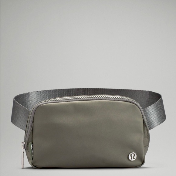 lululemon athletica Handbags - NWT Lululemon Everywhere Belt Bag in Grey Sage